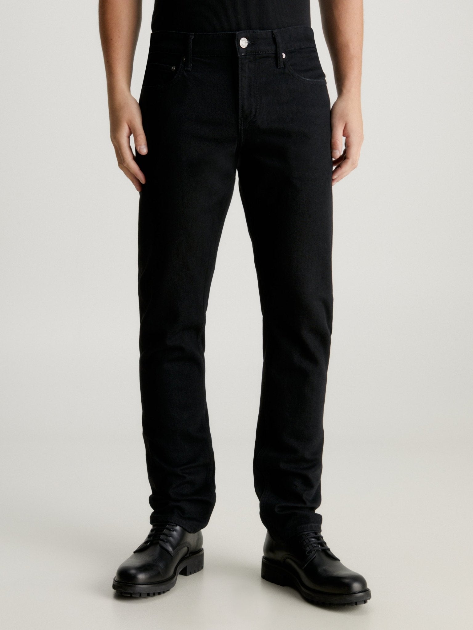 Calvin klein slim straight black jeans online