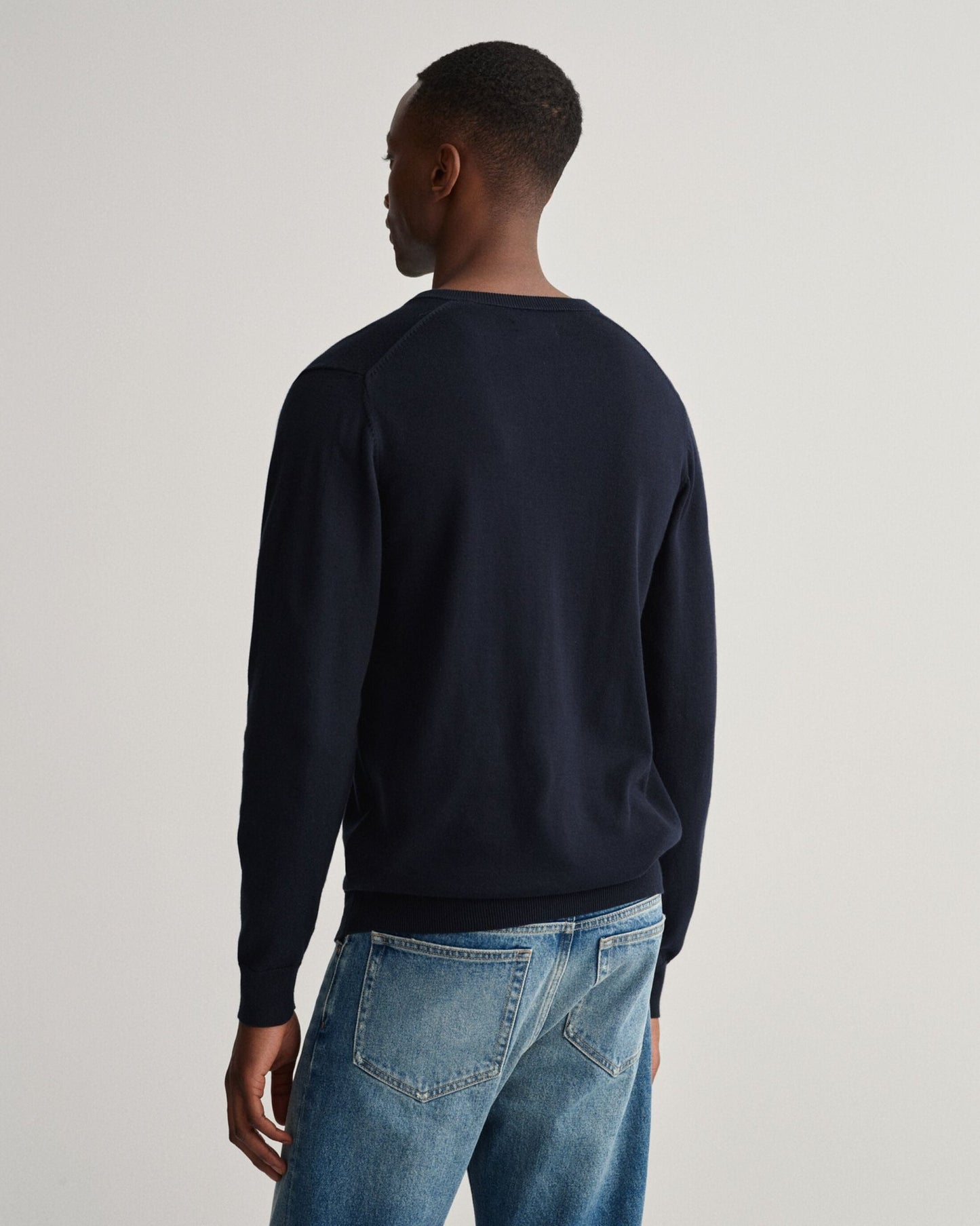 GANT Classic Cotton V-Neck Jumper - Matt O'Brien Fashions